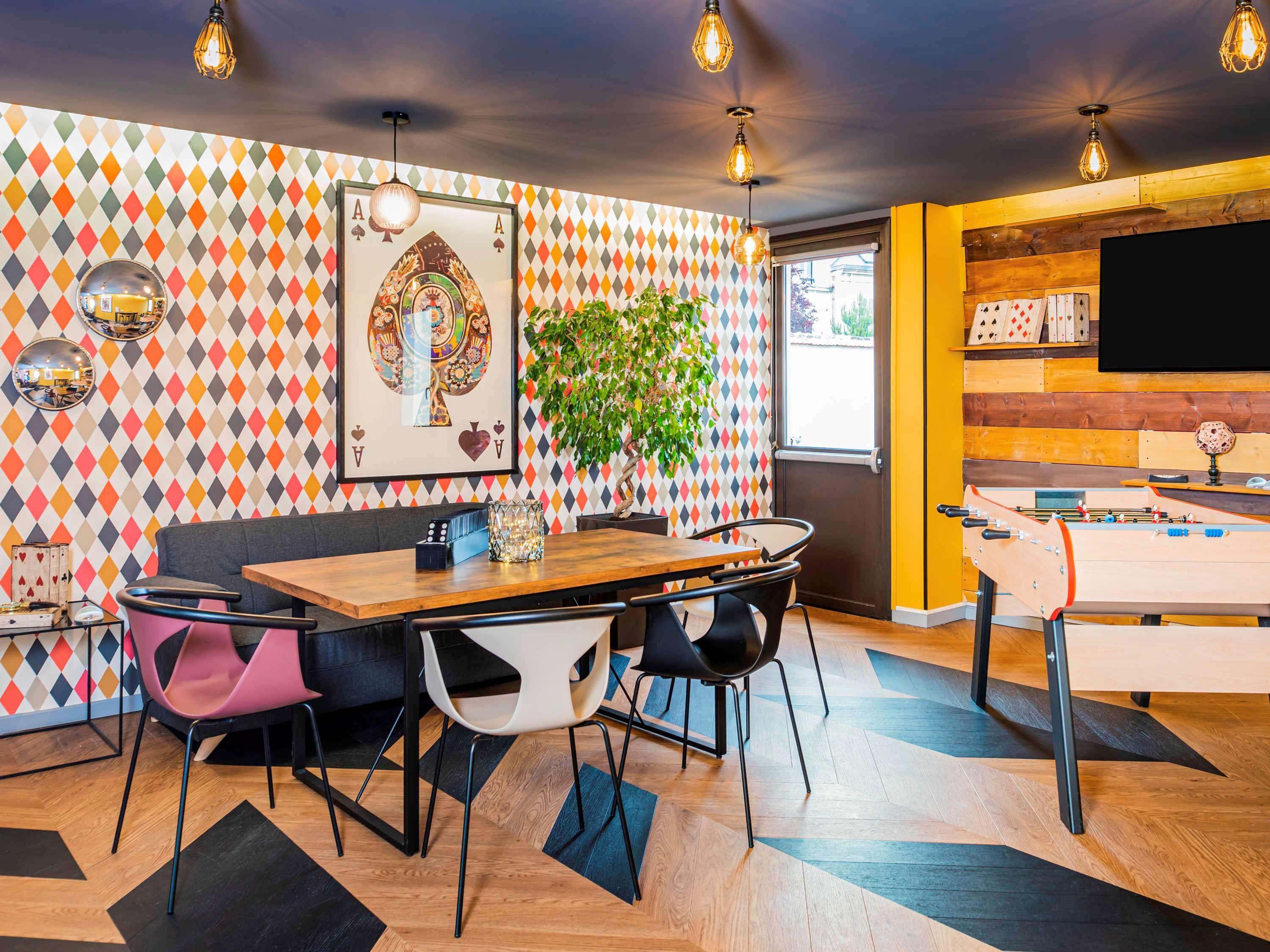 Hotel ibis Styles Reims Centre Exterior foto