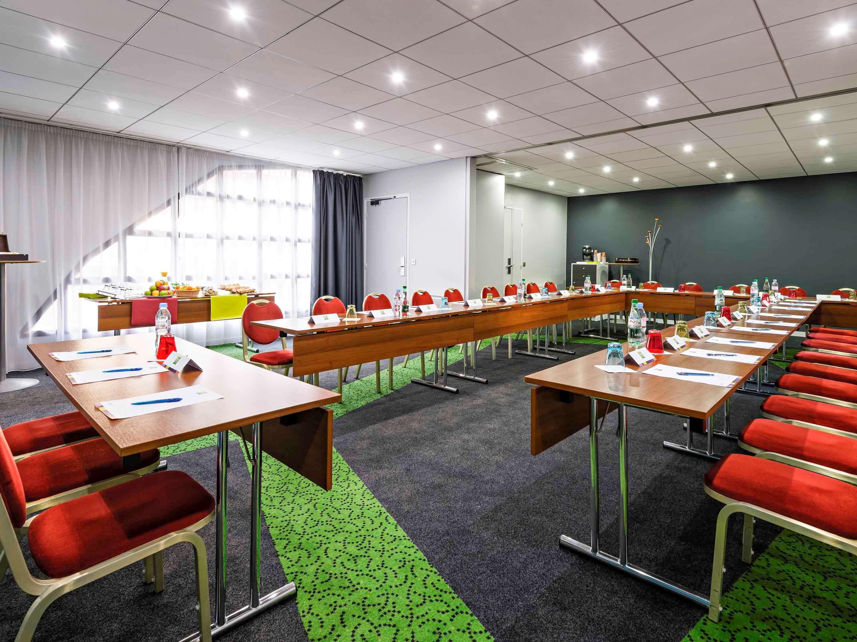 Hotel ibis Styles Reims Centre Exterior foto