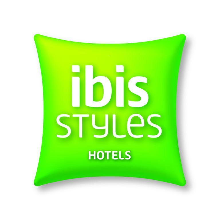 Hotel ibis Styles Reims Centre Exterior foto