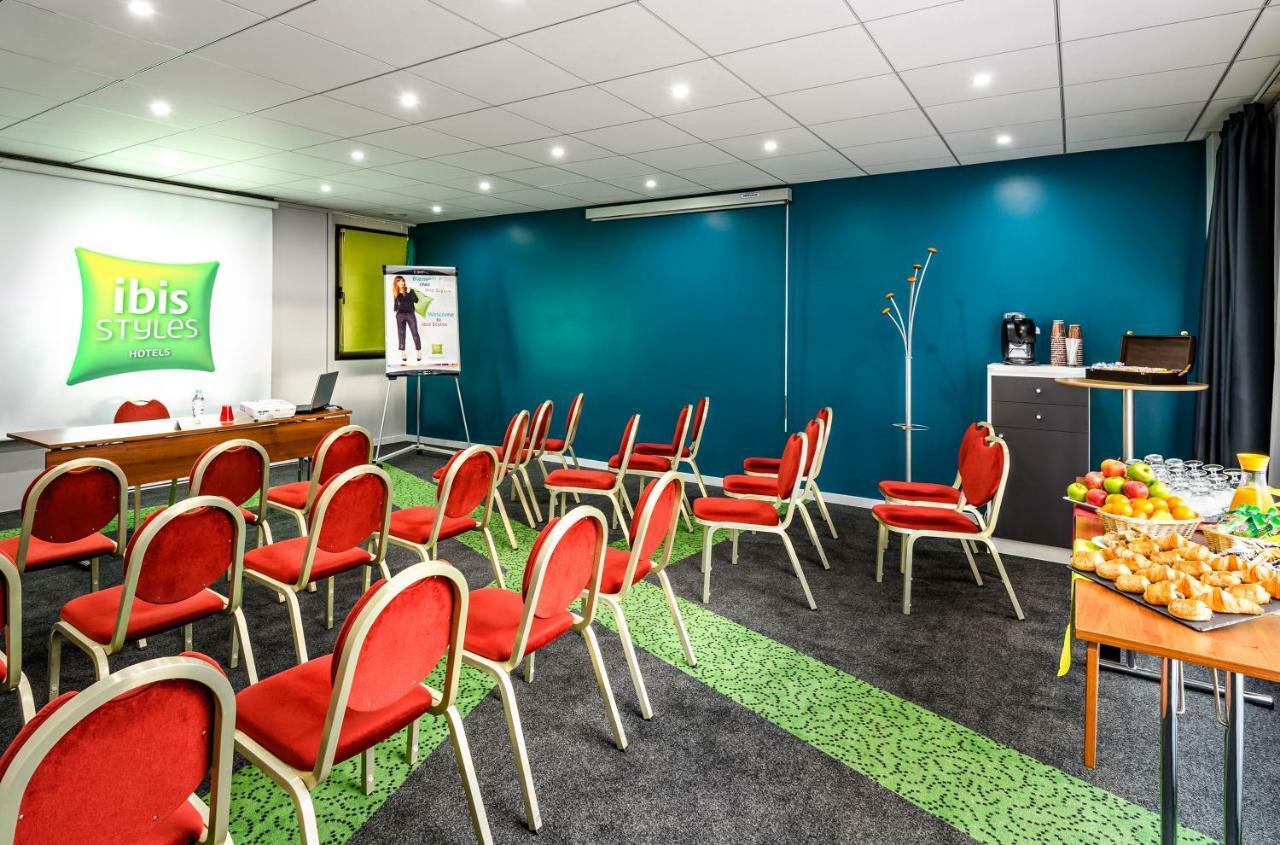 Hotel ibis Styles Reims Centre Exterior foto